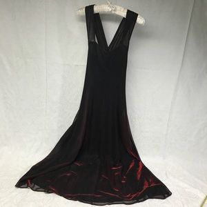 🎃 Red and black formal sparkling dress size 3/4🕷